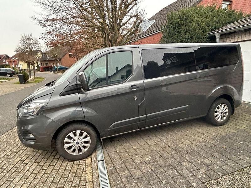 Gebraucht Ford Transit Custom 131 PS (96 kW) 2018 Grau Van / Kleinbus