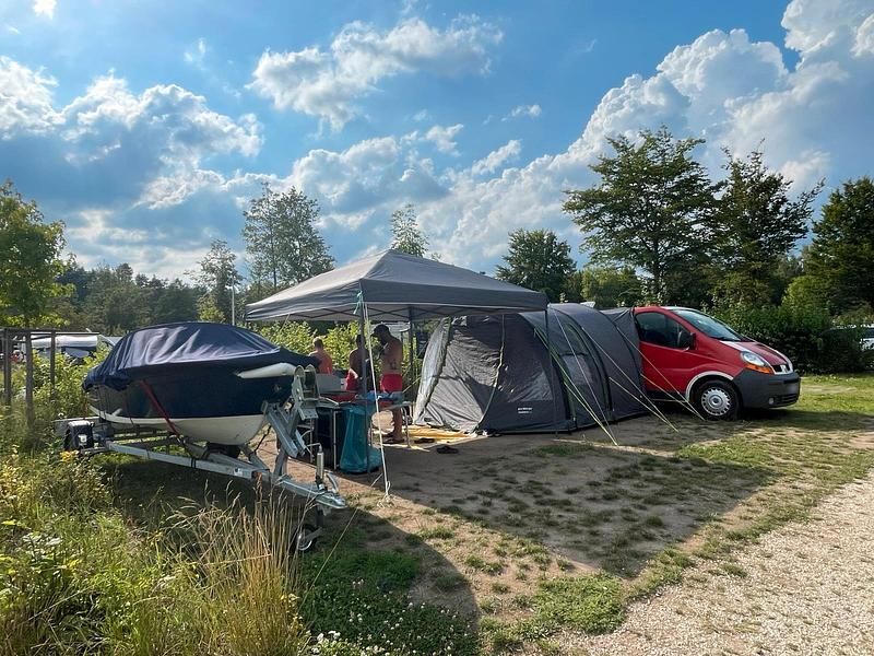 Gebraucht Renault Trafic 101 PS (74 kW) 2007 Rot Van / Kleinbus