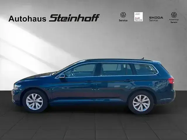 Gebraucht VW Passat 200 PS (147 kW) 2021 Silber Kombi