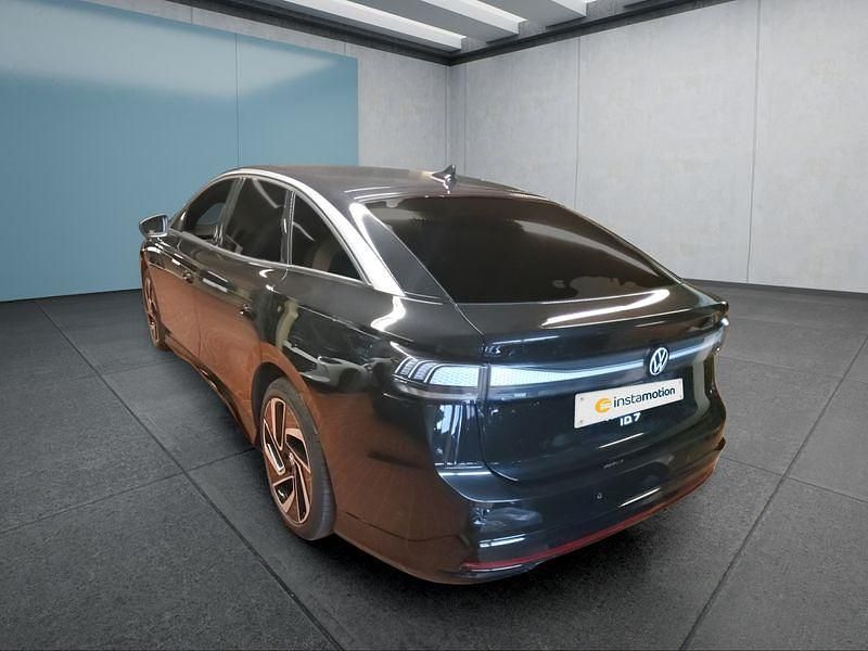 Gebraucht VW ID.7 Pro 210 kW (286 PS) 2023 Schwarz Kleinwagen