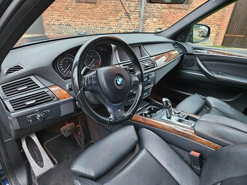 Second-hand BMW X5 306 CP (225 kW) 2012 Albastru SUV