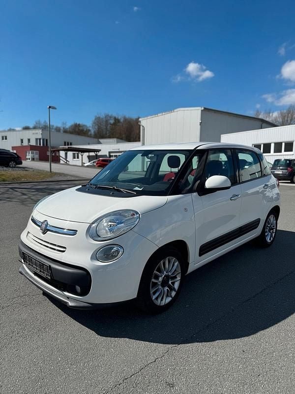 Gebraucht Fiat 500L 95 PS (69 kW) 2012 Weiß Van / Kleinbus