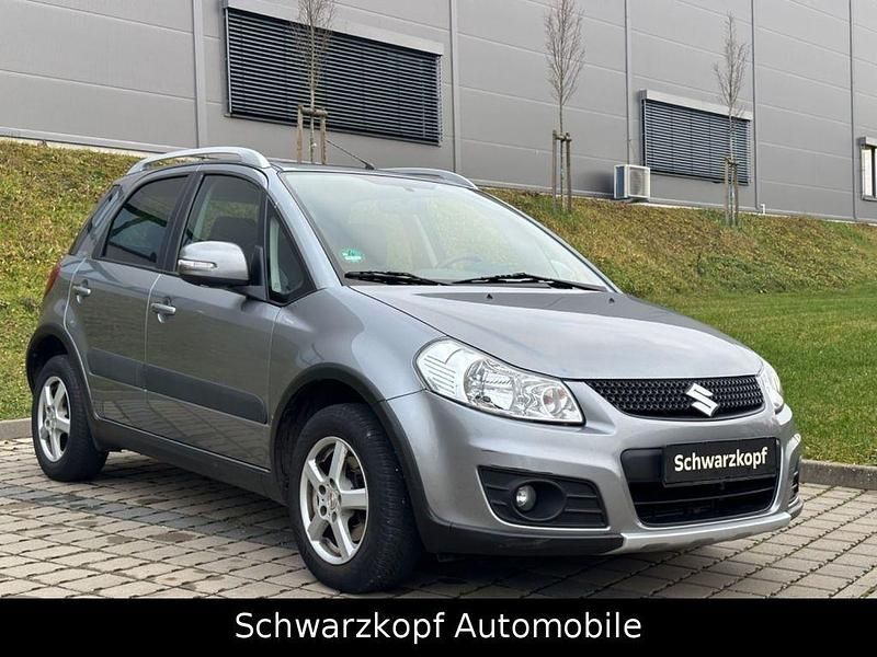 Gebraucht Suzuki SX4 Comfort 120 PS (88 kW) 2013 Limousine