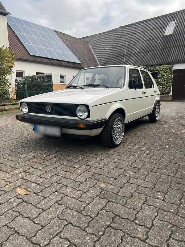 Second-hand VW Golf I 50 CP (36 kW) 1982 Alb Hatchback