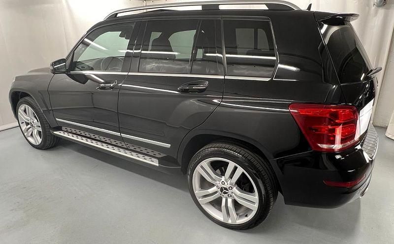Gebraucht Mercedes GLK220 170 PS (125 kW) 2013 Obsidianschwarz  metalliclack (metallic) SUV