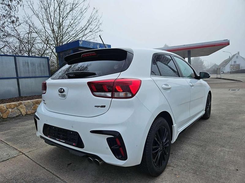 Gebraucht Kia Rio GT-Line 120 PS (88 kW) 2018 (ud) schneeweiss Kleinwagen