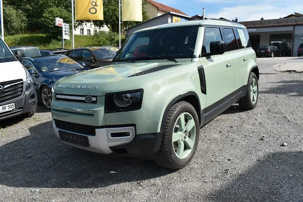 Gebraucht Land Rover Defender 75th Limited Edition 300 PS (220 kW) 2023 Unbekannt (metallic) SUV