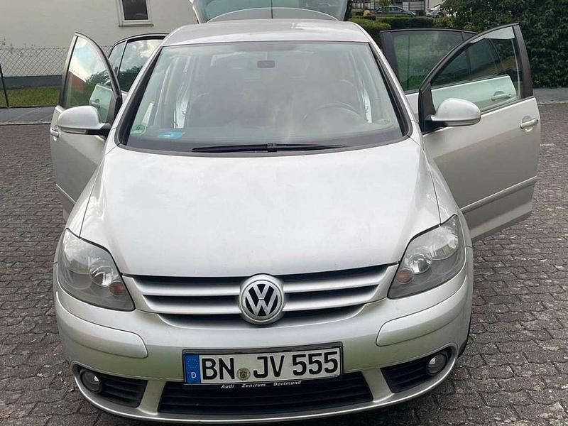 Silber Gebraucht 2007 VW Golf Plus Cross Comfortline Van / Kleinbus | 4.500 € (Guter Preis) - Bild 1/4