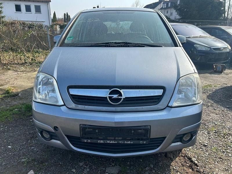 Gebraucht Opel Meriva Edition 105 PS (77 kW) 2008 Silber Van / Kleinbus
