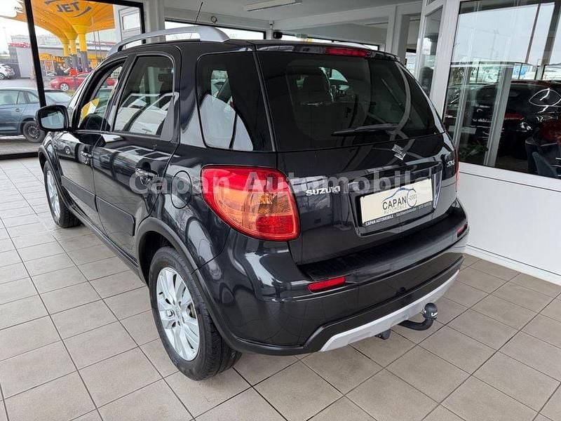 Gebraucht Suzuki SX4 Comfort 120 PS (88 kW) 2013 Schwarz Limousine