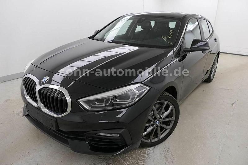 Schwarz Gebraucht 2021 BMW 120 Advantage Kleinwagen | 27.965 € (Fairer Preis) - Bild 1/4