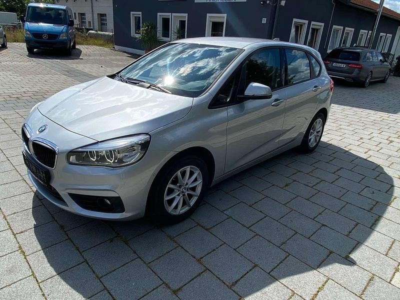 Gebraucht BMW 220 190 PS (139 kW) 2015 Glaciersilber Van / Kleinbus