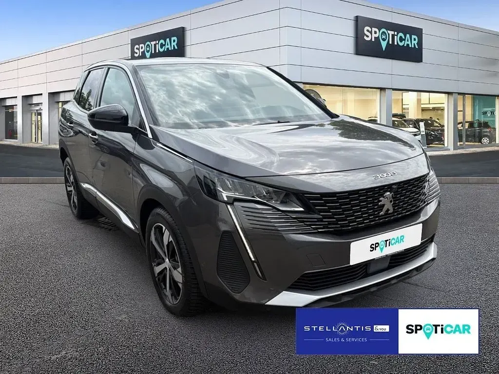Gebraucht Peugeot 3008 Allure 131 PS (96 kW) 2024 Grau SUV
