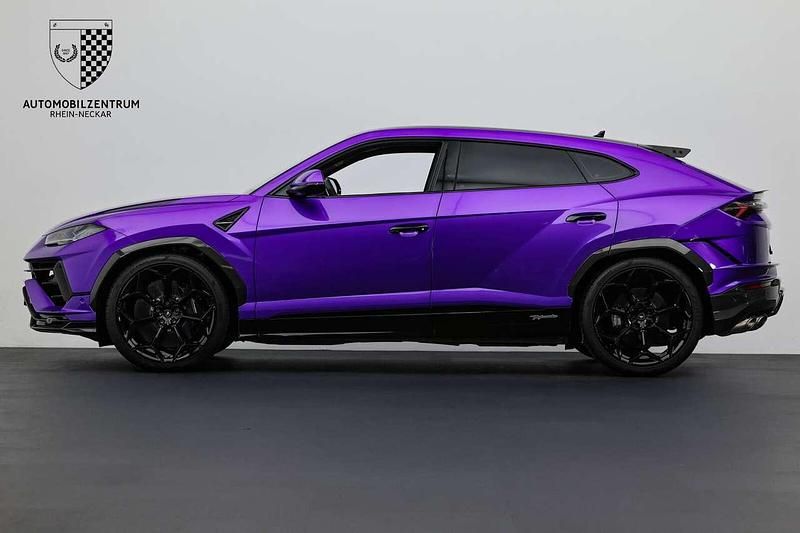 Usata Lamborghini Urus 666 CV (489 kW) 2023 Viola SUV
