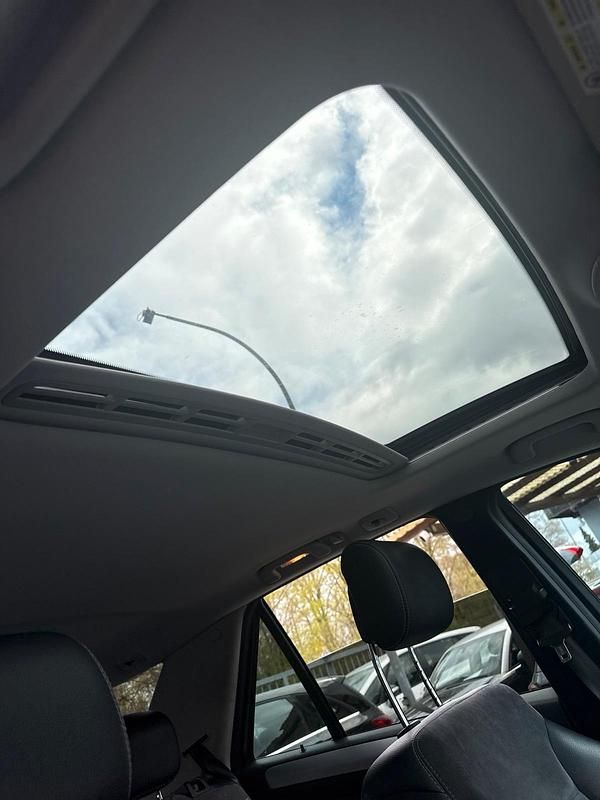 Gebraucht Mercedes ML350 231 PS (169 kW) 2010 Schwarz SUV