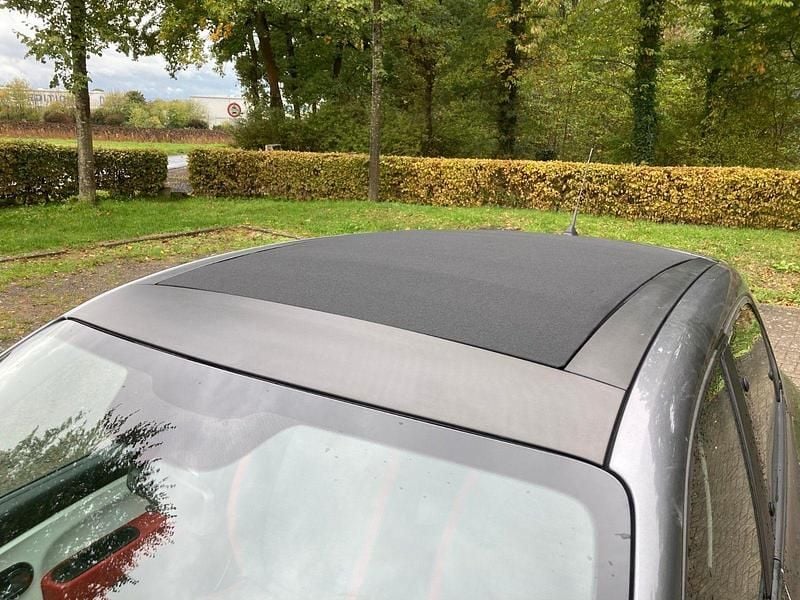 Gebraucht Renault Twingo Liberty 71 PS (52 kW) 2016 Grau Kleinwagen