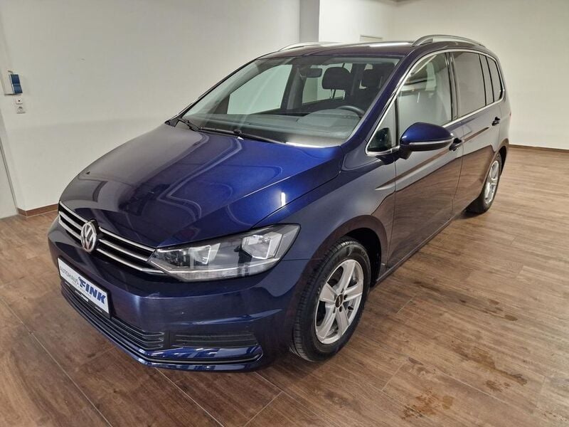 Atlantik blue metallic Gebraucht 2016 VW Touran Comfortline Van / Kleinbus | 14.790 € (Fairer Preis) - Bild 1/4