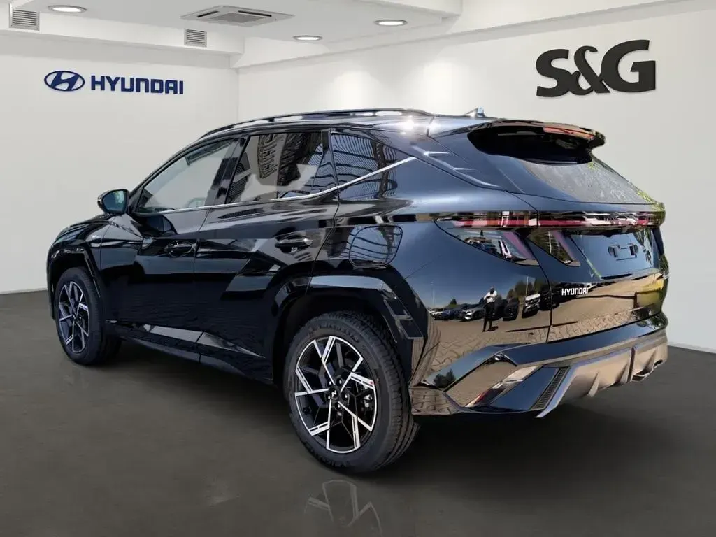 Neu Hyundai Tucson N Line 150 PS (110 kW) 2026 Met (schwarz SUV