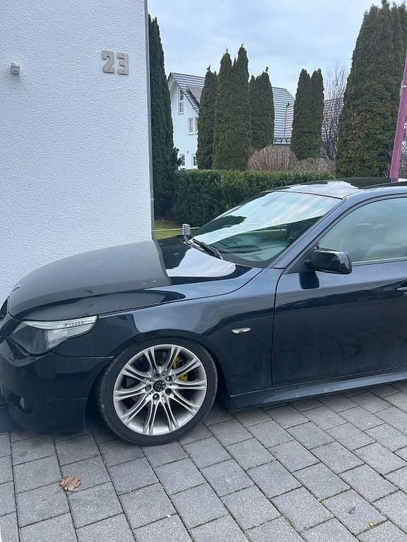 Gebraucht BMW 530 231 PS (169 kW) 2006 Schwarz Limousine