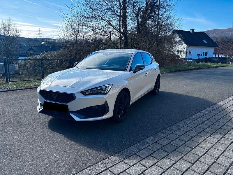 Gebraucht Cupra Leon 204 PS (150 kW) 2021 Weiß Limousine