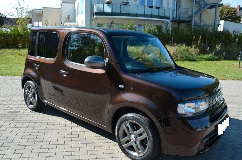Violet Gebraucht 2010 Nissan Cube Van / Kleinbus | 6.750 € - Bild 1/4