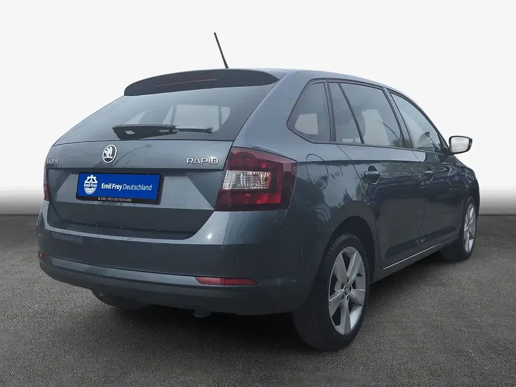 Gebraucht Skoda Rapid Ambition 95 PS (69 kW) 2018 Quarzgrau metallic Kleinwagen