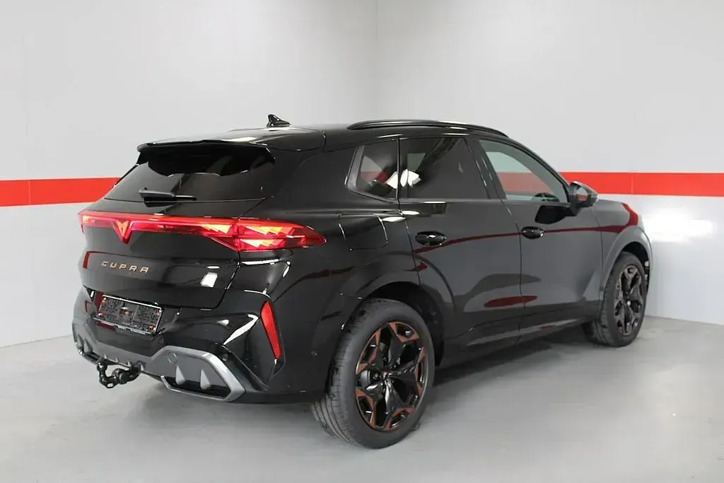 Neu Cupra Terramar VZ 204 PS (150 kW) 2026 Schwarz SUV