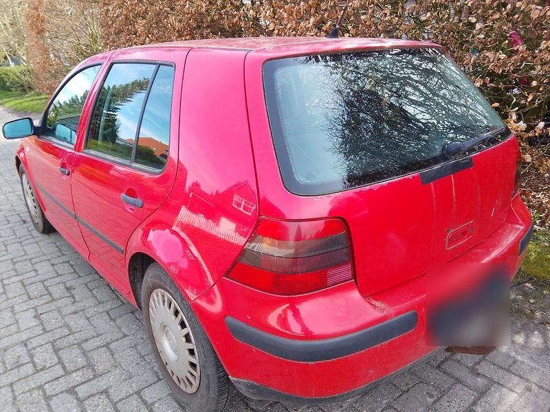 Gebraucht VW Golf IV 75 PS (55 kW) 1998 Rot Kleinwagen