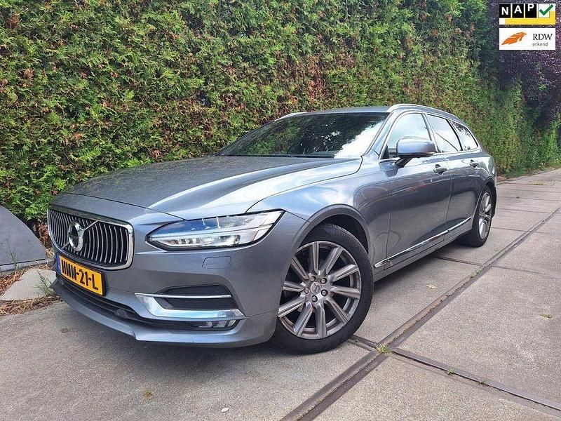 Grau Gebraucht 2018 Volvo V90 Inscription Kombi | 11.900 € (Guter Preis) - Bild 1/4