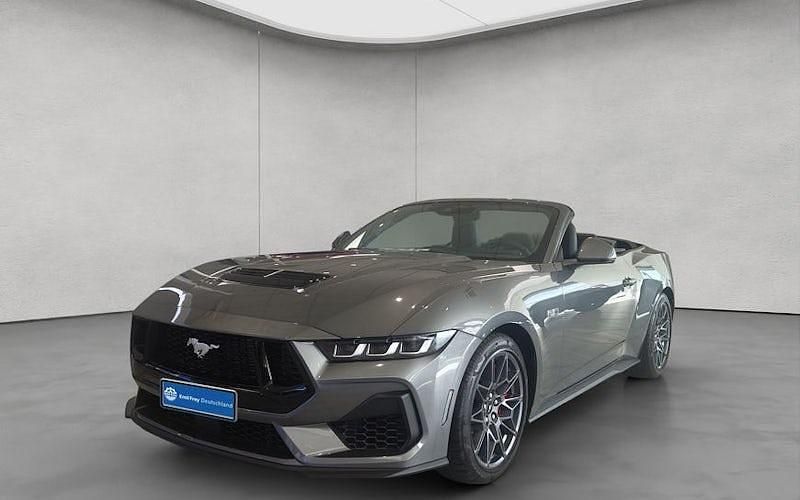 Grau Neu 2025 Ford Mustang GT Convertible Cabrio | 68.350 € (Teuer) - Bild 1/4
