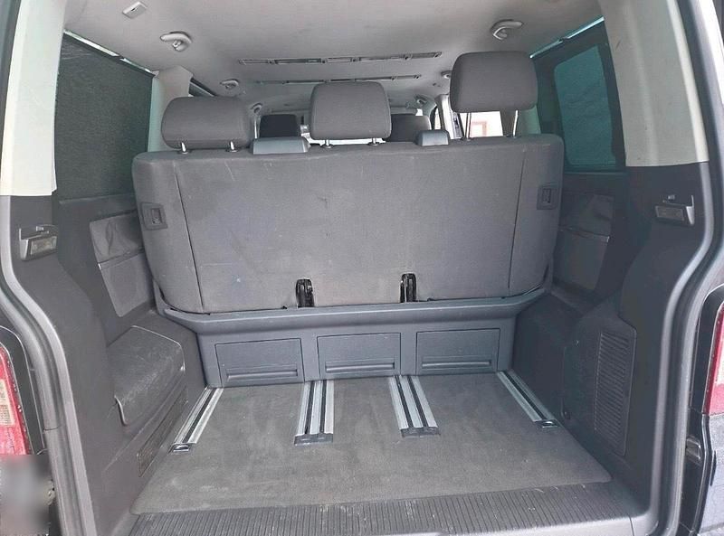 Second-hand VW T5 131 CP (96 kW) 2003 Negru Van