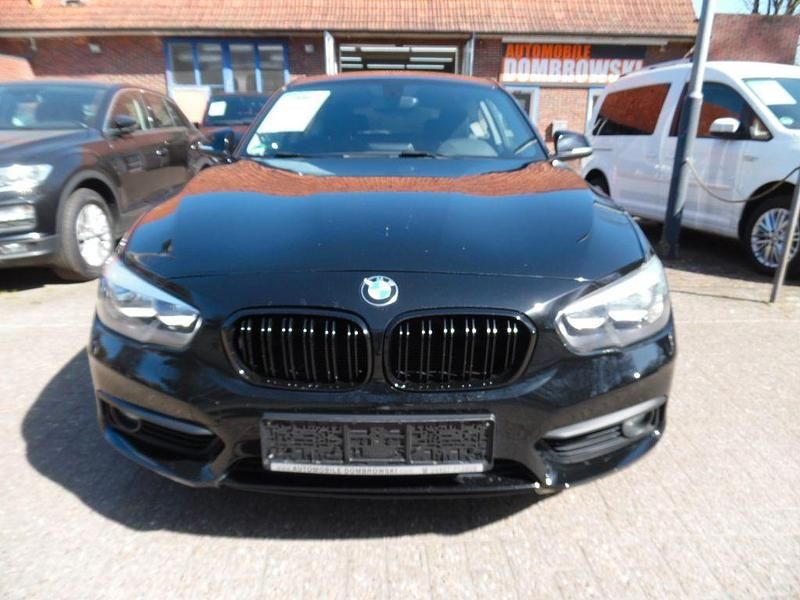 Gebraucht BMW 118 Advantage 150 PS (110 kW) 2015 Schwarz Kleinwagen