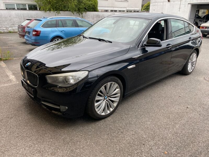 Schwarz Gebraucht 2010 BMW 530 Gran Turismo Sport Line Limousine | 5.999 € - Bild 1/4