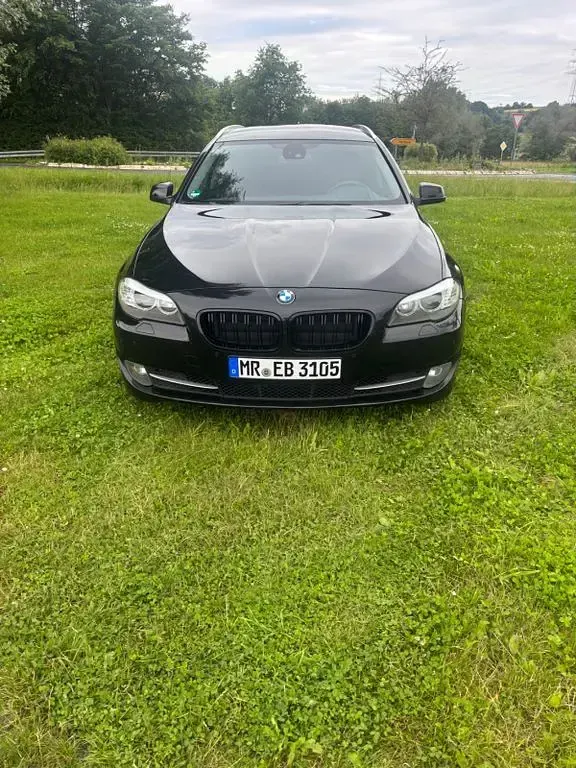 Gebraucht BMW 525 Performance 310 PS (228 kW) 2011 Schwarz Limousine
