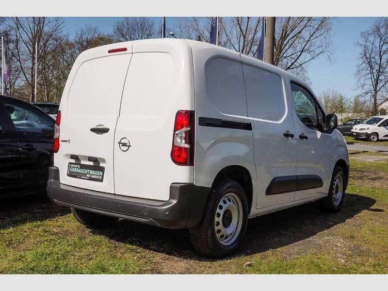 Gebraucht Opel Combo-e Life Edition 100 kW (136 PS) 2023 Weiß Limousine