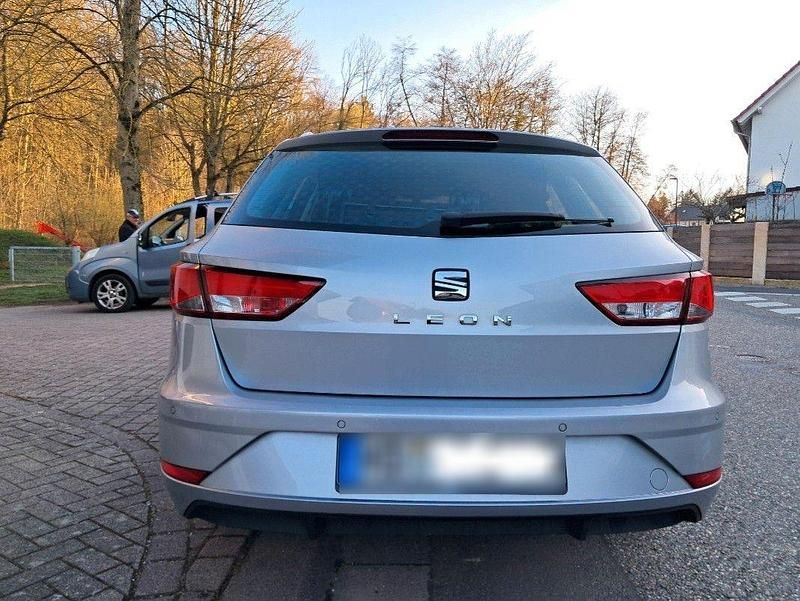 Gebraucht Seat Leon ST 116 PS (85 kW) 2019 Silber Kombi