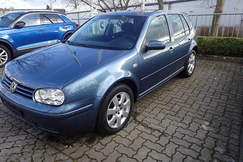 Gebraucht VW Golf IV Pacific 101 PS (74 kW) 2003 Blau Limousine