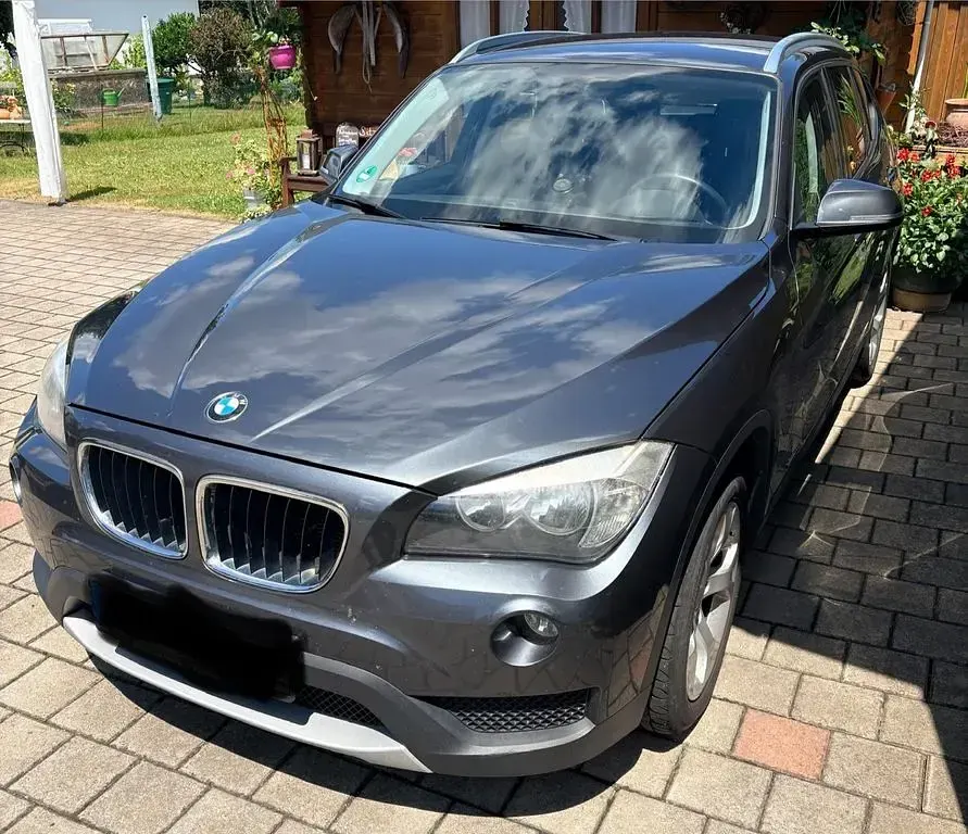 Gebraucht BMW X1 143 PS (105 kW) 2013 Grau SUV