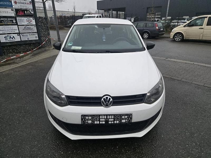 Gebraucht VW Polo 60 PS (44 kW) 2013 Weiß Kleinwagen