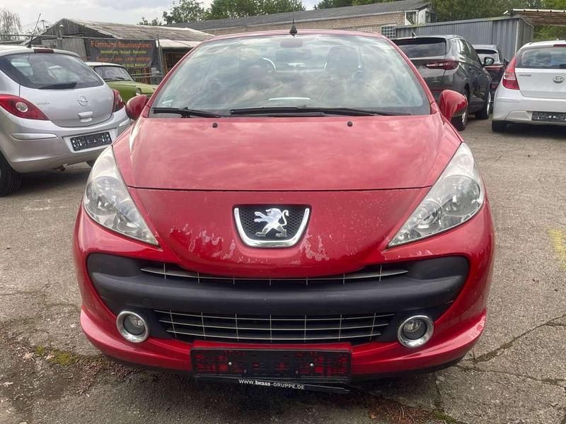 Rot Gebraucht 2007 Peugeot 207 CC Sport Cabrio | 2.990 € (Fairer Preis) - Bild 1/4