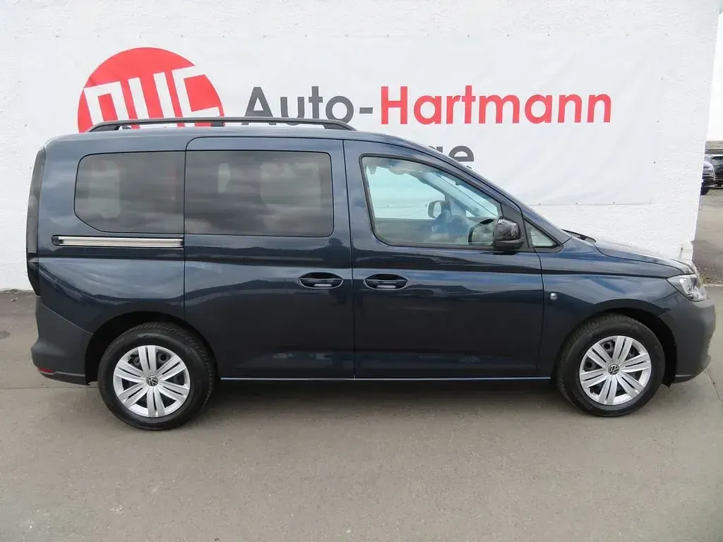Gebraucht VW Caddy 102 PS (75 kW) 2021 Starlight blue Van / Kleinbus