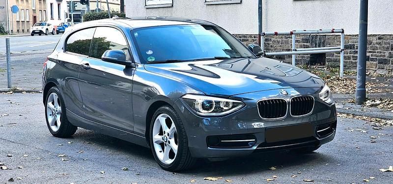 Grau Gebraucht 2014 BMW 116 Kleinwagen | 6.999 € (Guter Preis) - Bild 1/4