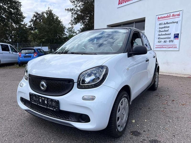 Weiß Gebraucht 2015 Smart ForFour Basis Kleinwagen | 5.900 € (Fairer Preis) - Bild 1/4