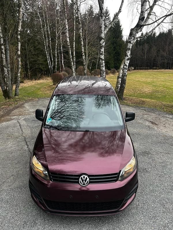 Gebraucht VW Caddy 75 PS (55 kW) 2011 Violet Van / Kleinbus