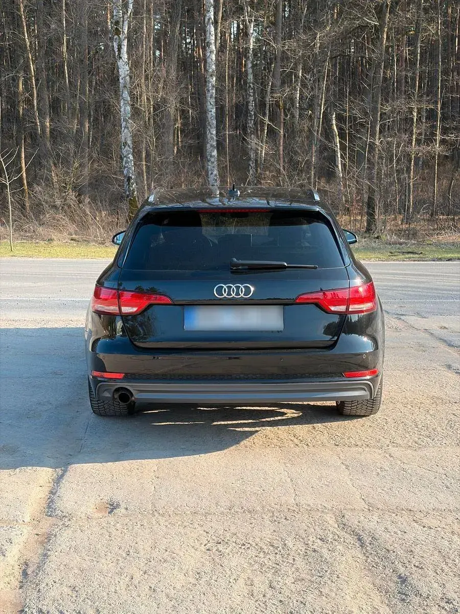 Gebraucht Audi A4 S-Line 150 PS (110 kW) 2017 Schwarz Kombi