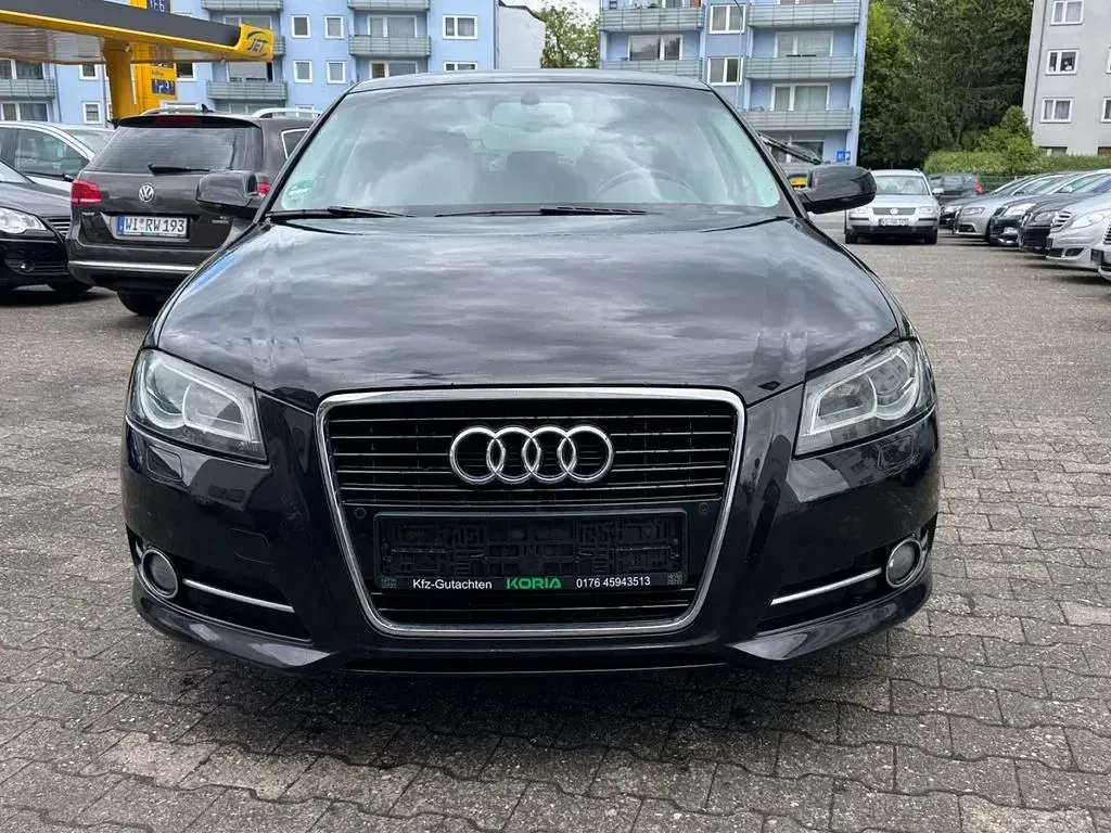 Używany Audi A3 Ambiente 140 KM (102 kW) 2011 Czarny Hatchback