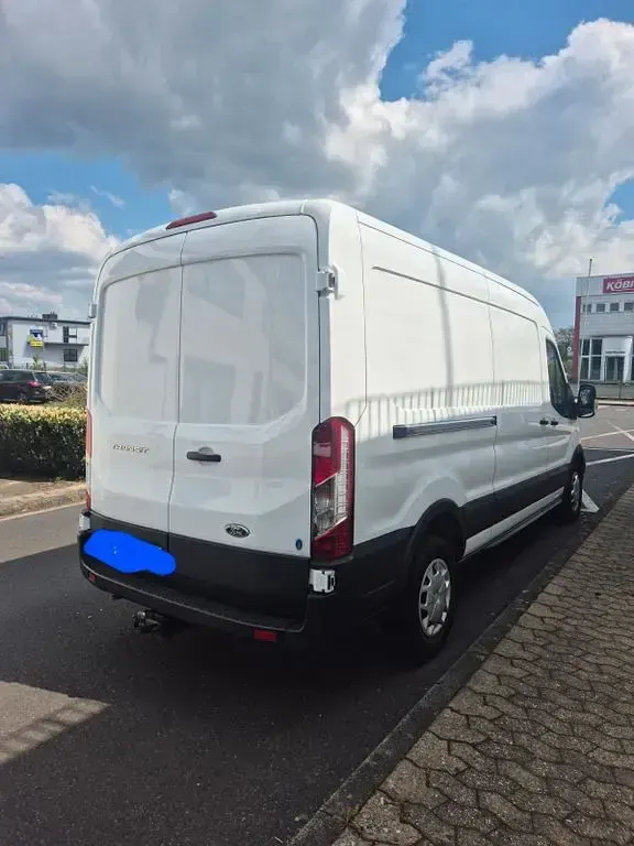 Gebraucht Ford Transit Custom 131 PS (96 kW) 2022 Weiß Limousine