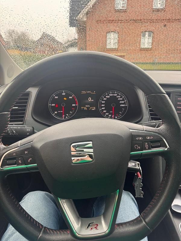 Usata Seat Leon 150 CV (110 kW) 2014 Rosso Berlina