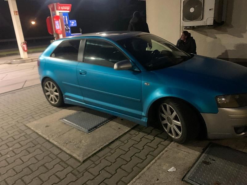 Second-hand Audi A3 250 CP (183 kW) 2005 Argintiu Hatchback