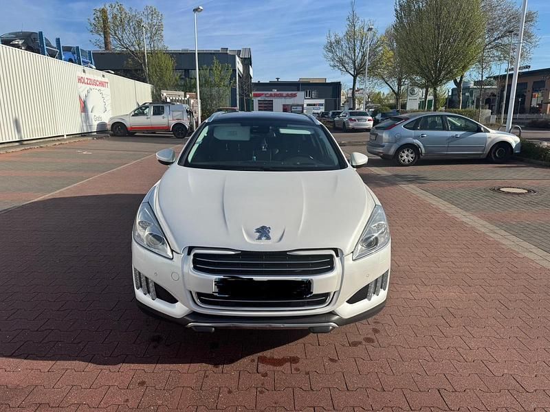 Gebraucht Peugeot 508 RXH 200 PS (147 kW) 2012 Weiß Kombi